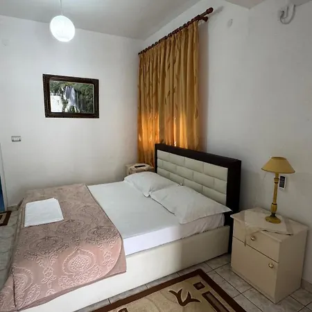 Apartment Maksi Permet