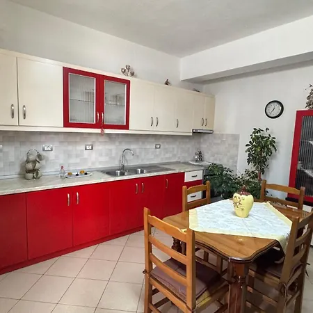 Maksi Apartman