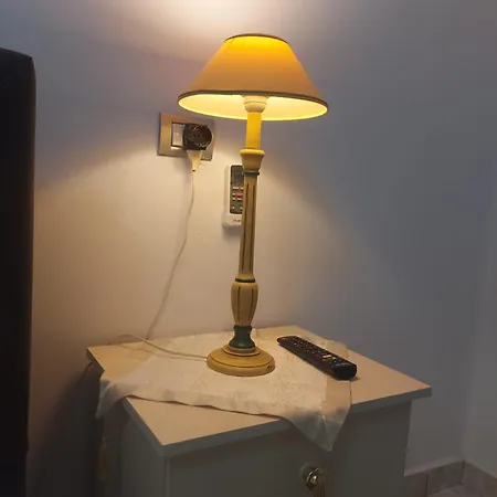 Maksi דירה Përmet