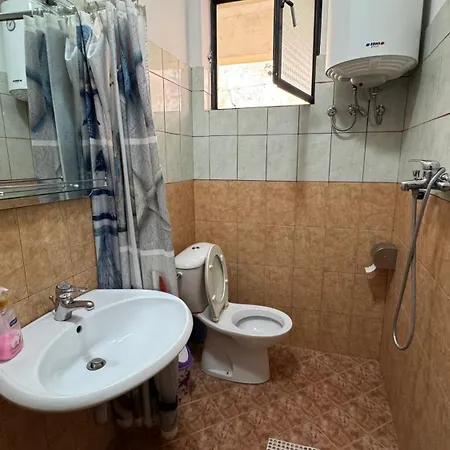 Apartamento Maksi Përmet