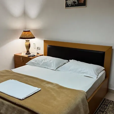 Apartamento Maksi Përmet